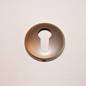 valli valli cilinder rozet mat-messing   ROZET    VV K1120 ANTICATO       PC PRIJS PER 1 ROZET  (valli&Valli) (hang en sluitwerk) (outlet) (bouwbeslag outlet) (valli&colombo) (italiaans beslag) (VCR) (deurbeslag) (deurrozet) ( rozet) (cilinderplaat) (cilinder plaatje) (cilinder rozet) (rozet cilinder)