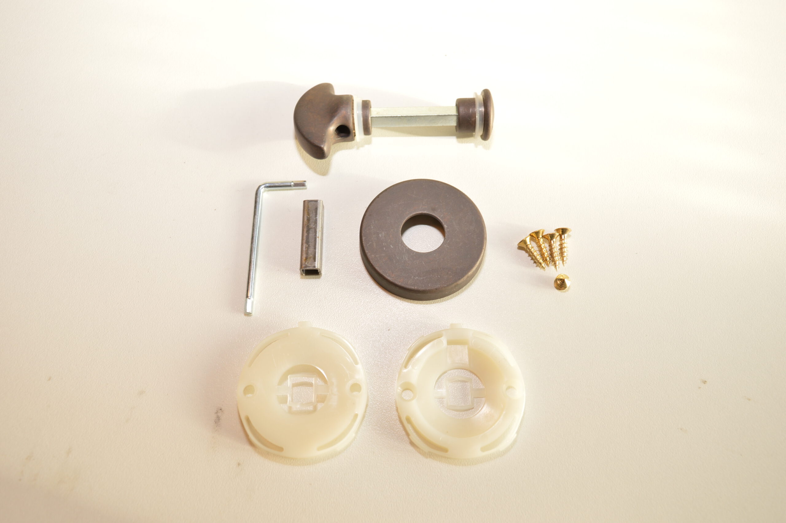 Ecostile Wc slot Brons/industrieel kleurige VCR WC GARNITUUR VV BRUNITO GR KNOP.