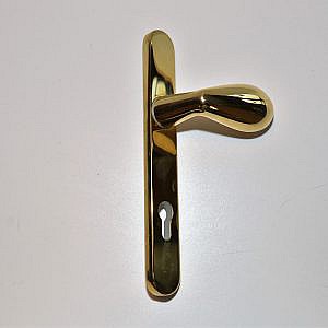 Gouden/Messing Greep gepoliert/gepolijst Buiten/Buitendeur Draaiknop HVN Hoh maat schroefgaten: Boven-midden: 97mm / Boven-beneden: 225mm PC92 Lengte= 245mm / Breedte= 33mm.